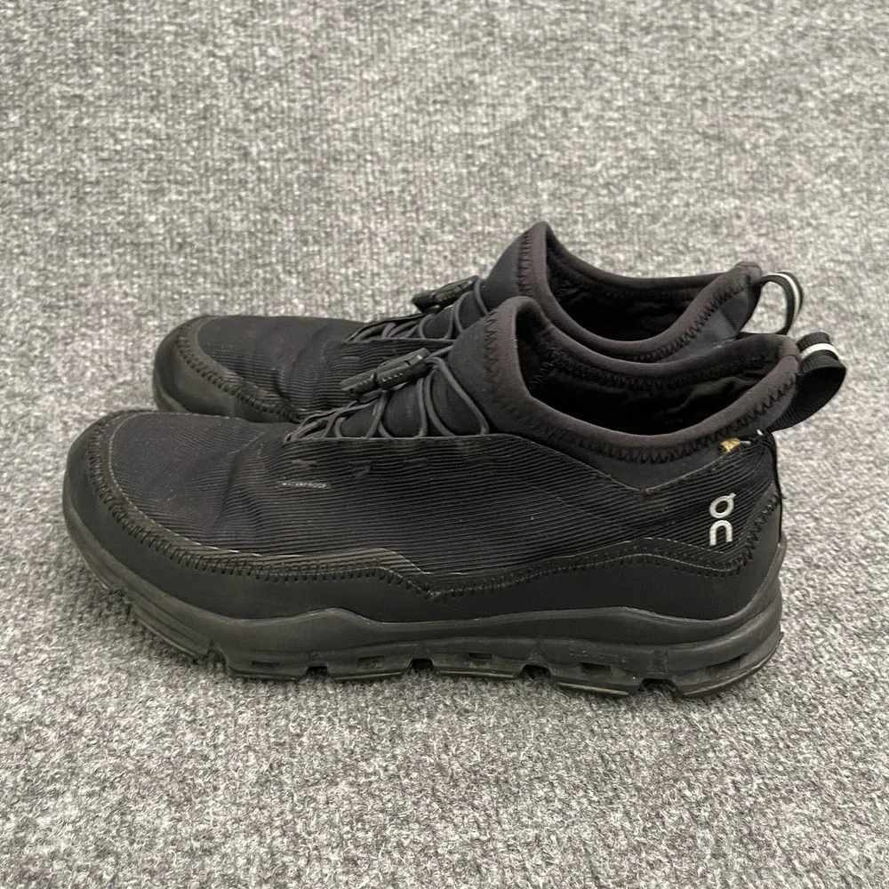 ON Cloudaway Waterproof Suma Shoes Womens Sz 9  Black 3WD30250485